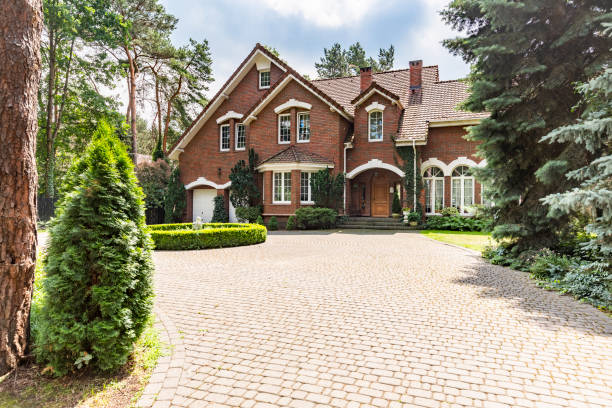 Best Affordable Driveway Pavers  in Harbor Springs, MI